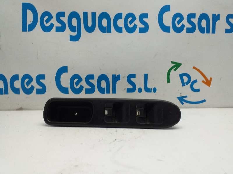 Recambio de mando elevalunas delantero izquierdo para peugeot 307 (s1) xr referencia OEM IAM    Recambio de mando elevalunas delantero izquierdo para peugeot 307 (s1) xr referencia OEM IAM