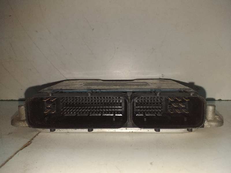 Recambio de centralita motor uce para seat leon (1m1) signo referencia OEM IAM 0281010062 038906012AT 