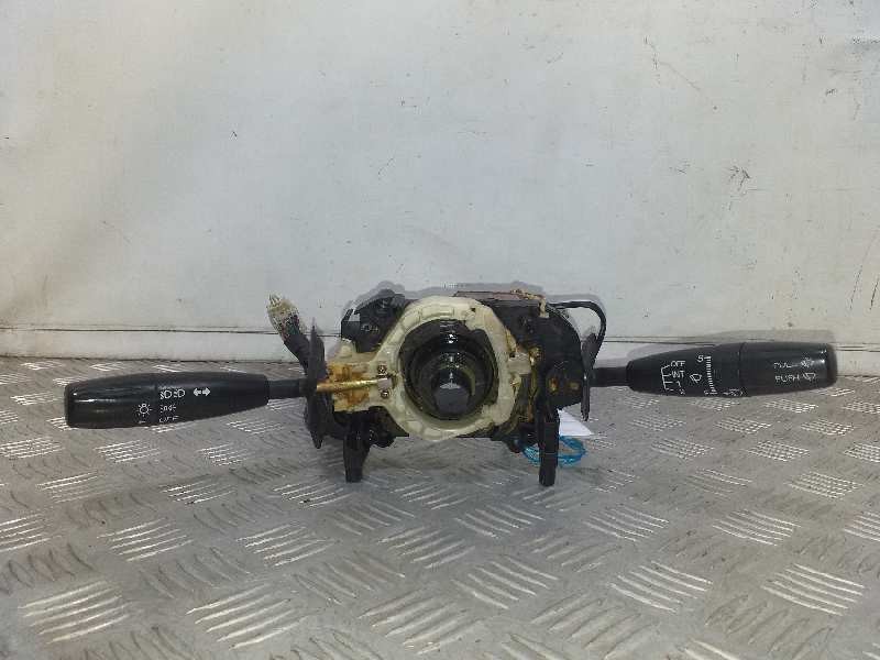 Recambio de mando multifuncion para kia carens 2.0 crdi ex monovolumen referencia OEM IAM   