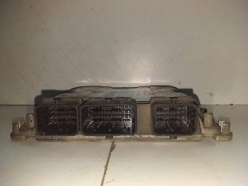 Recambio de centralita motor uce para citroën berlingo 1.9 600 d furg. referencia OEM IAM 0281010962 9646217180  Recambio de centralita motor uce para citroën berlingo 1.9 600 d furg. referencia OEM IAM 0281010962 9646217180