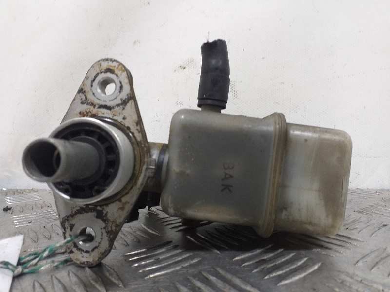 Recambio de bomba freno para hyundai tucson (jm) 2.0 crdi comfort referencia OEM IAM 585102E100  