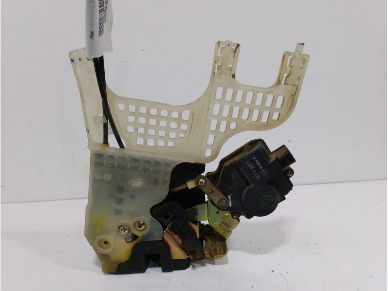 Recambio de cerradura puerta trasera izquierda para hyundai tucson (jm) 2.0 crdi comfort referencia OEM IAM   