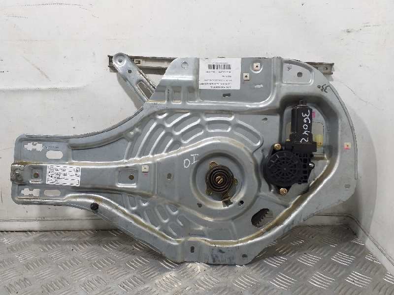 Recambio de elevalunas delantero izquierdo para hyundai tucson (jm) 2.0 crdi comfort referencia OEM IAM 824052E000 ELECTRICO 2 P