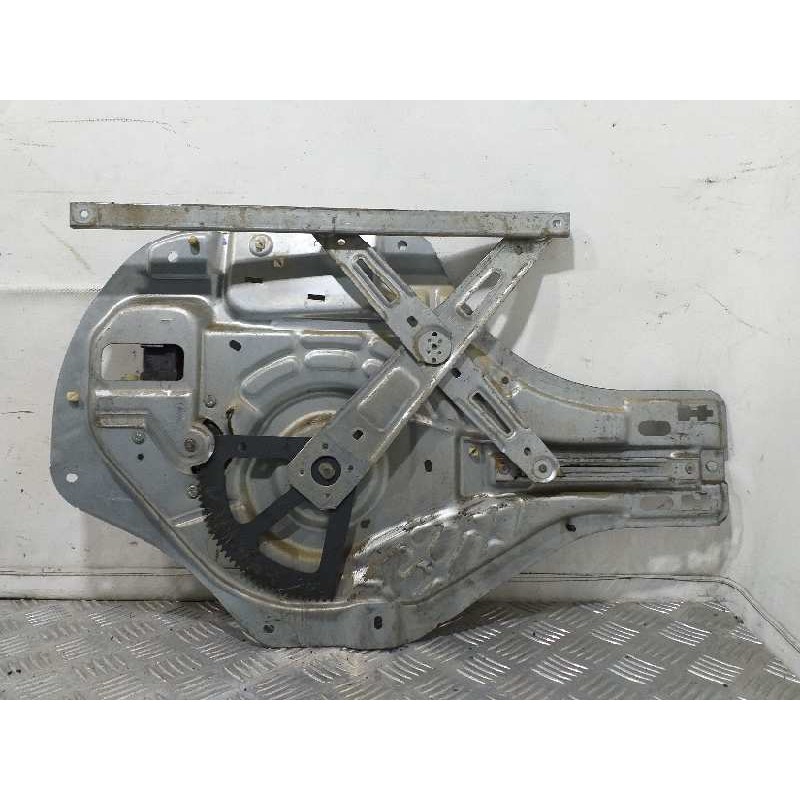 Recambio de elevalunas delantero izquierdo para hyundai tucson (jm) 2.0 crdi comfort referencia OEM IAM 824052E000 ELECTRICO 2 P