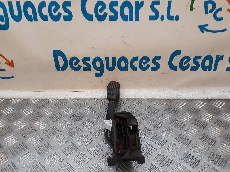 Recambio de pedal acelerador para fiat nuova 500 (150) lounge referencia OEM IAM 32809B  