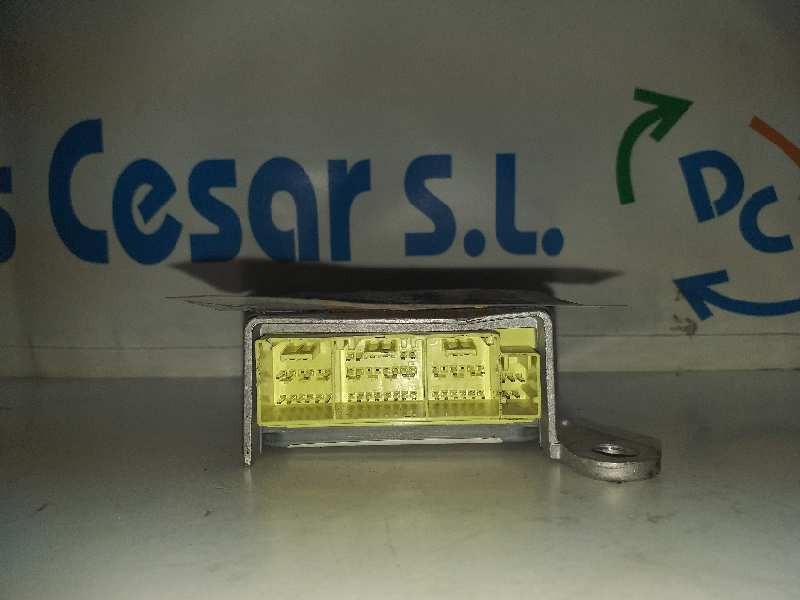 Recambio de centralita airbag para nissan almera tino (v10m) ambience referencia OEM IAM 0285001361 988204U400 285564U325