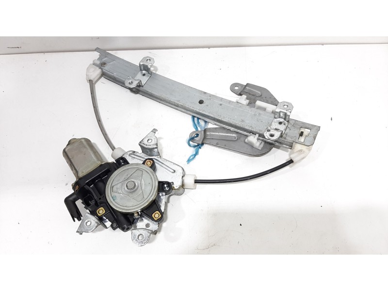 Recambio de elevalunas trasero derecho para nissan murano (z50) básico referencia OEM IAM 82720CA00A  
