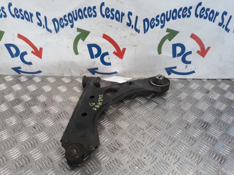 Recambio de brazo suspension inferior delantero derecho para peugeot bipper básico referencia OEM IAM    Recambio de brazo suspension inferior delantero derecho para peugeot bipper básico referencia OEM IAM
