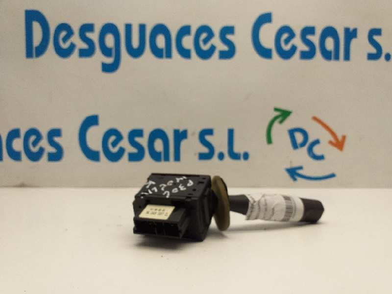 Recambio de mando limpia para peugeot 306 berlina 4 puertas (s1) sl referencia OEM IAM    Recambio de mando limpia para peugeot 306 berlina 4 puertas (s1) sl referencia OEM IAM