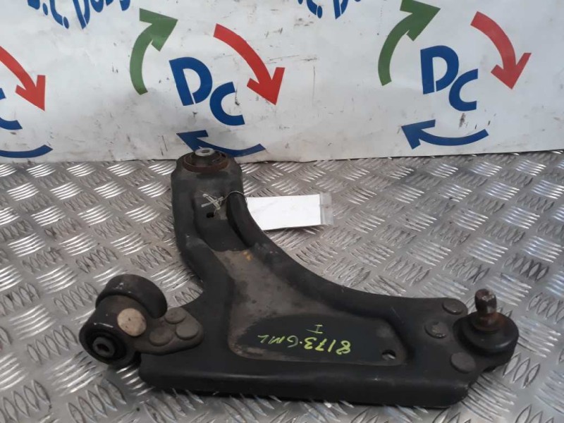 Recambio de brazo suspension inferior delantero izquierdo para opel tigra twin top nero referencia OEM IAM    Recambio de brazo suspension inferior delantero izquierdo para opel tigra twin top nero referencia OEM IAM