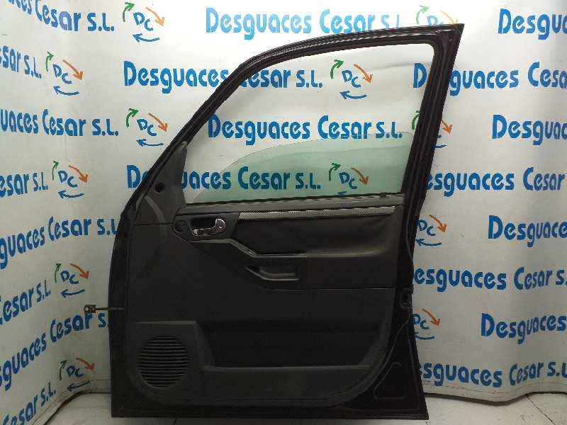 Recambio de puerta delantera derecha para opel meriva blue line referencia OEM IAM 13217430 NEGRA 