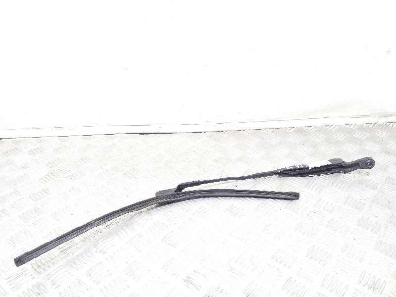 Recambio de brazo limpia delantero izquierdo para fiat nuova 500 (150) lounge referencia OEM IAM   