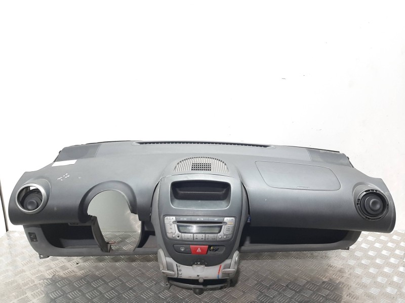 Recambio de salpicadero para toyota aygo (kgb/wnb) básico referencia OEM IAM   