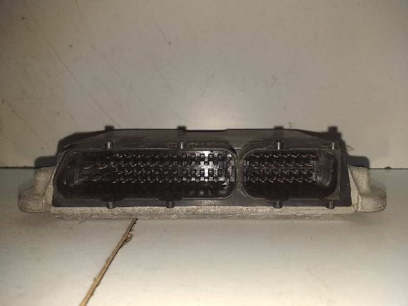 Recambio de centralita motor uce para audi a3 (8l) 1.9 tdi ambiente referencia OEM IAM 0261204126 06A906018C 