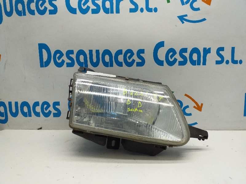 Recambio de faro derecho para citroën saxo 1.5 d image referencia OEM IAM 6205N5  