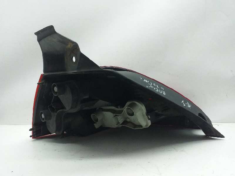 Recambio de piloto trasero derecho para renault megane ii berlina 5p confort expression referencia OEM IAM   