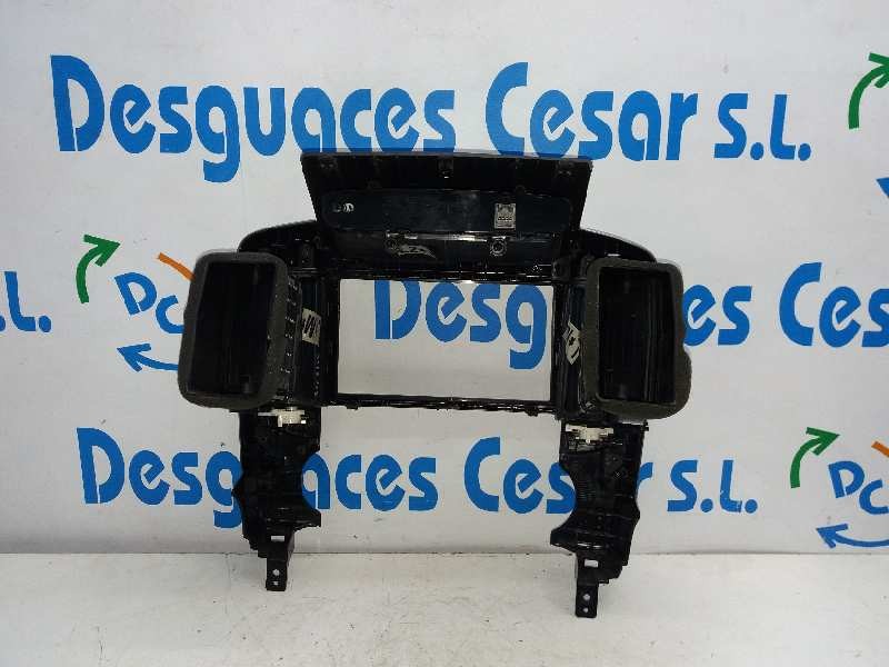 Recambio de rejilla climatizador para kia carnival 2.7 v6 emotion referencia OEM IAM   