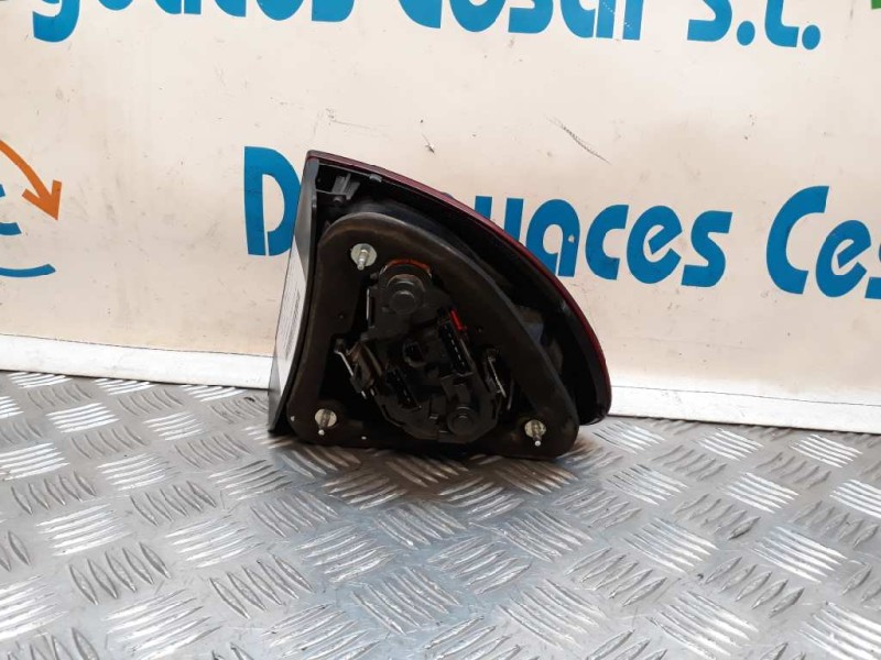 Recambio de piloto trasero izquierdo para seat leon (1m1) signo referencia OEM IAM 1M6945111FKZ  