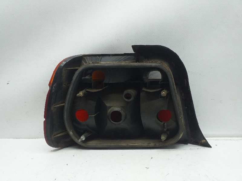 Recambio de piloto trasero derecho para bmw serie 3 compacto (e36) 316i referencia OEM IAM   