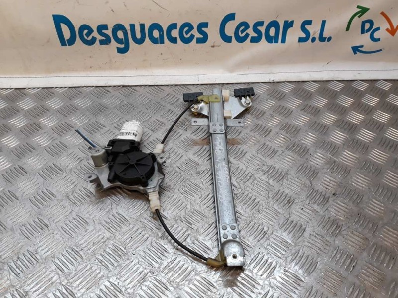 Recambio de elevalunas trasero derecho para nissan almera tino (v10m) acenta referencia OEM IAM 82700BU010  