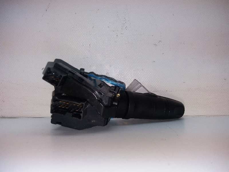 Recambio de mando intermitentes para nissan x-trail (t30) comfort plus referencia OEM IAM 255408H701  