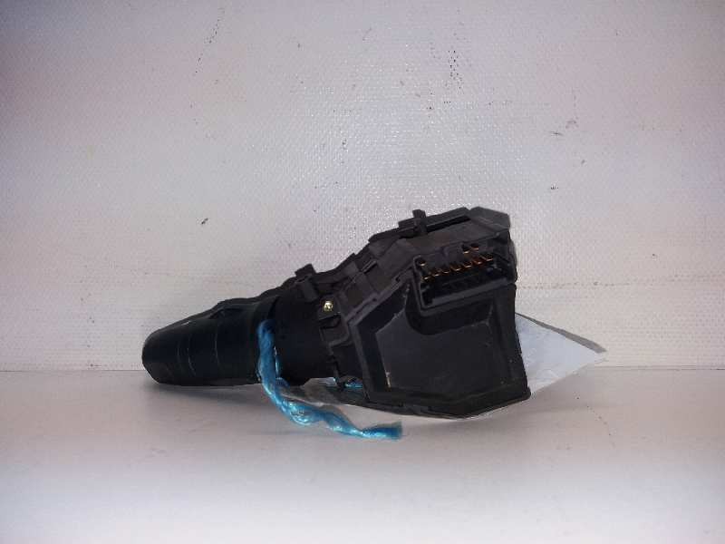 Recambio de mando limpia para nissan x-trail (t30) comfort plus referencia OEM IAM 252608H905  