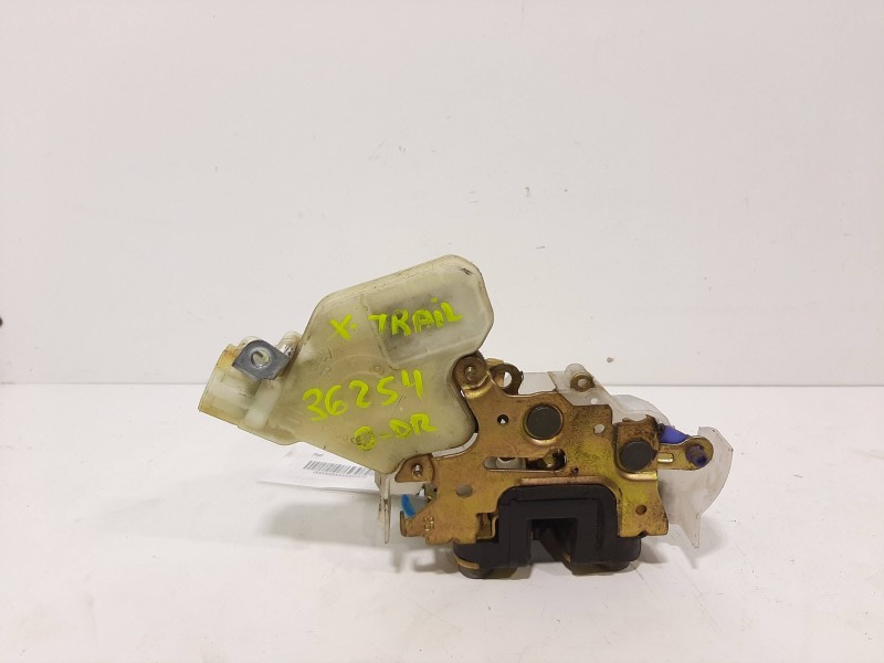 Recambio de cerradura puerta delantera derecha para nissan x-trail (t30) comfort plus referencia OEM IAM   