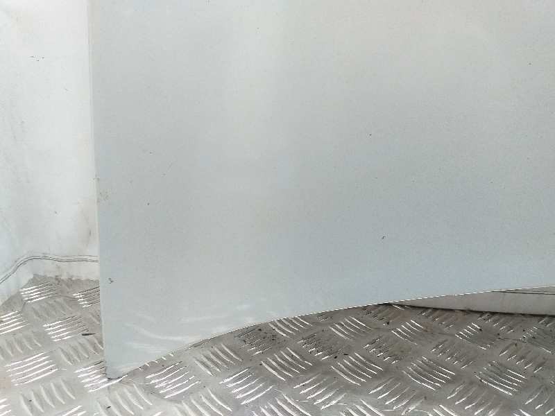 Recambio de capot para renault megane ii classic berlina confort expression referencia OEM IAM 7751476151 PLATA 