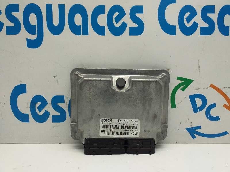 Recambio de centralita motor uce para opel vectra b berlina básico (1999) referencia OEM IAM 0281001873 09136118 