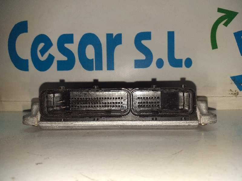 Recambio de centralita motor uce para opel meriva blue line referencia OEM IAM 0281010021 09133269 