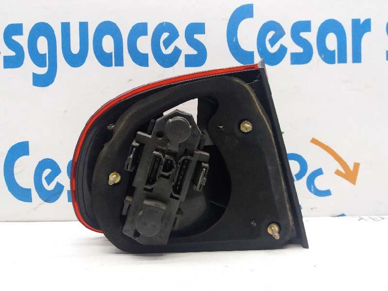 Recambio de piloto trasero derecho para seat toledo (1l) base referencia OEM IAM 1L0945112F  
