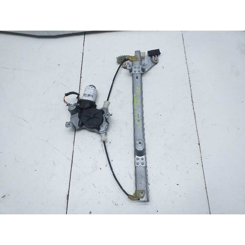 Recambio de elevalunas trasero derecho para nissan primera berlina (p12) 2.2 16v turbodiesel cat referencia OEM IAM 400600T2 ELE