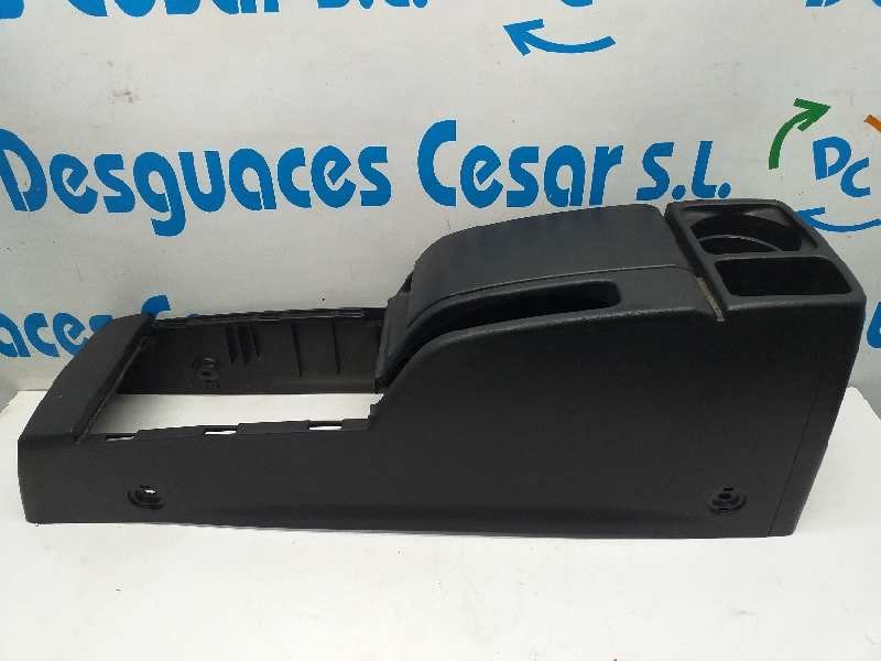 Recambio de consola central para mazda 5 berl. (cr) 2.0 active+ referencia OEM IAM   