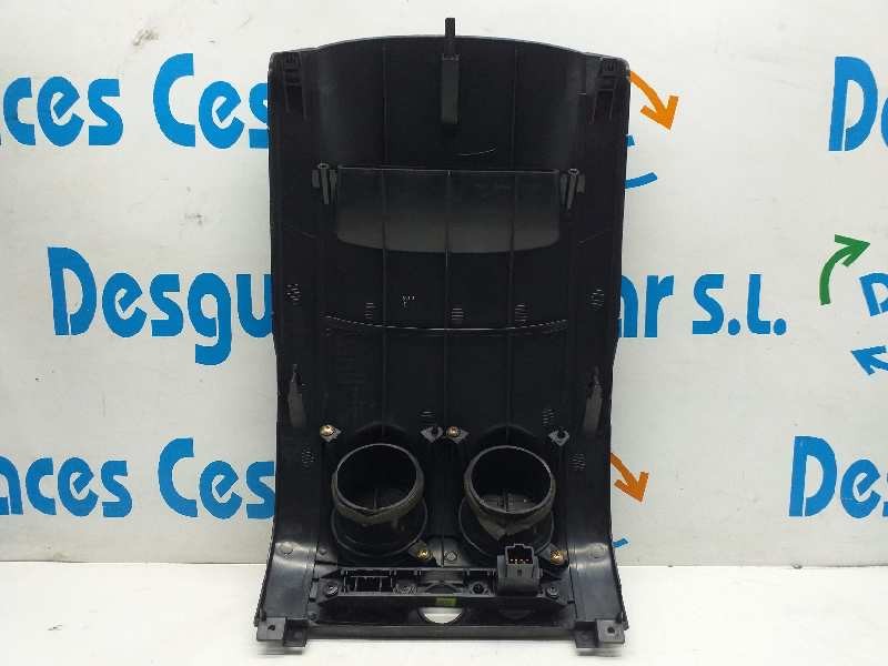 Recambio de rejilla climatizador para daewoo kalos 1.4 sport referencia OEM IAM   