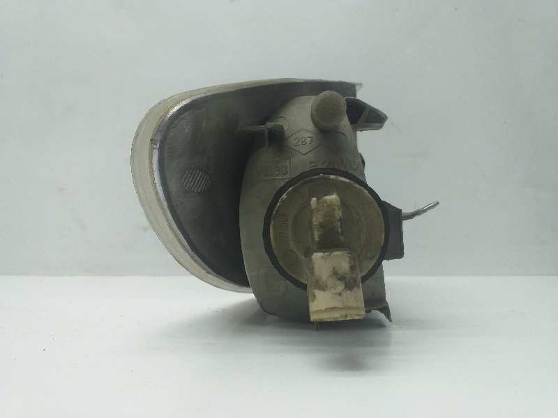 Recambio de piloto delantero izquierdo para renault megane i berlina hatchback (ba0) 1.4e rl referencia OEM IAM   