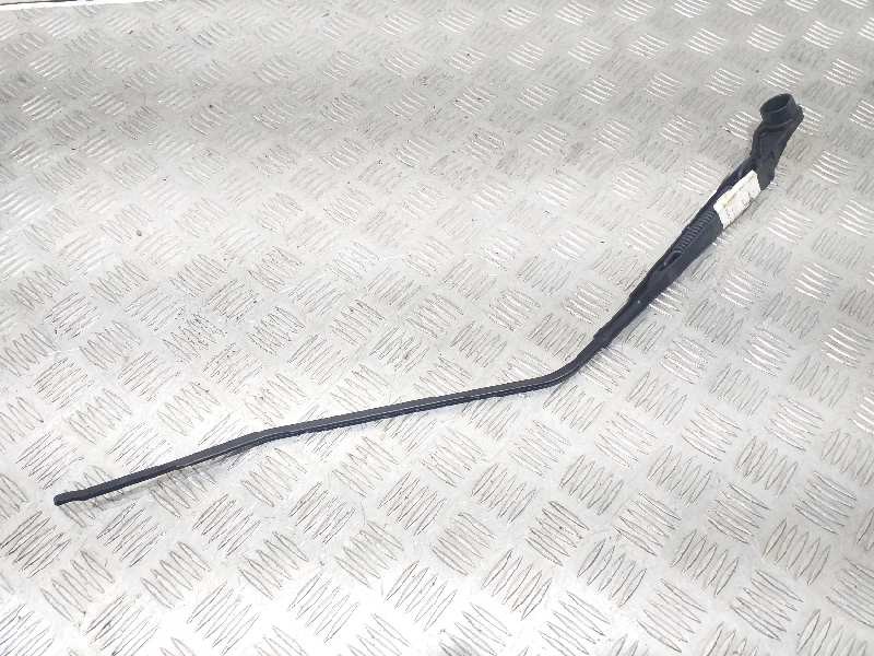 Recambio de brazo limpia delantero derecho para renault scenic iii grand bose edition referencia OEM IAM   