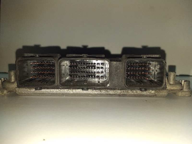 Recambio de centralita motor uce para peugeot 206 berlina xs referencia OEM IAM 0281010594 9642013980 