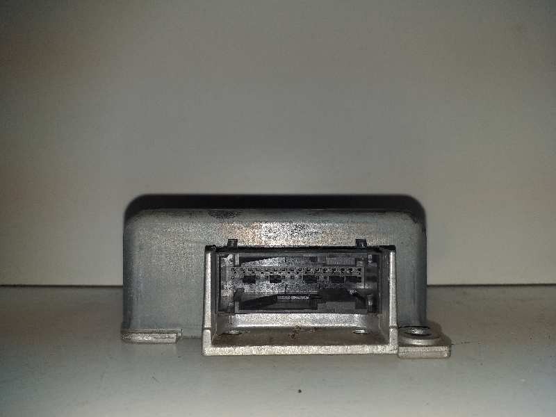 Recambio de centralita airbag para audi a4 berlina (b5) 1.8 referencia OEM IAM 0285001037 8A0959655B  Recambio de centralita airbag para audi a4 berlina (b5) 1.8 referencia OEM IAM 0285001037 8A0959655B