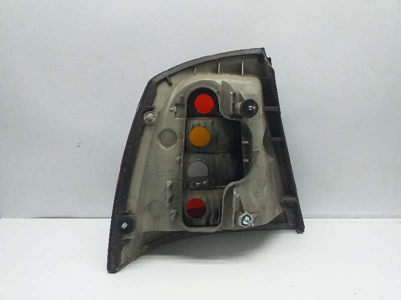 Recambio de piloto trasero derecho para opel astra g berlina club referencia OEM IAM 6223019  