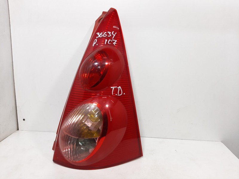 Recambio de piloto trasero derecho para peugeot 107 básico referencia OEM IAM   