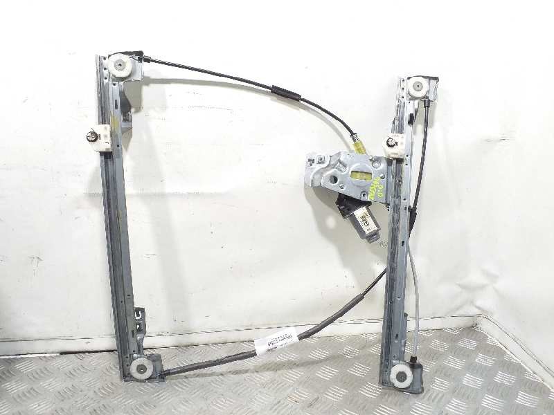 Recambio de elevalunas delantero derecho para renault kangoo expression referencia OEM IAM 807207012R  