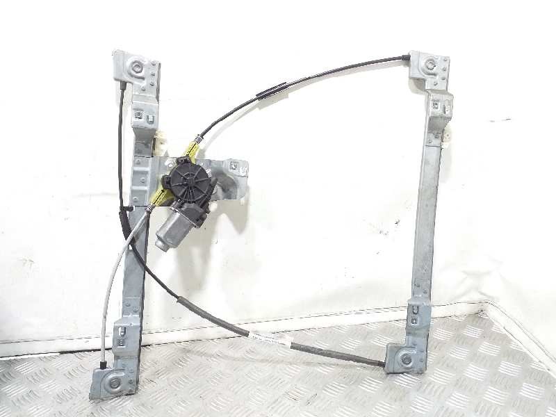 Recambio de elevalunas delantero derecho para renault kangoo expression referencia OEM IAM 807207012R  