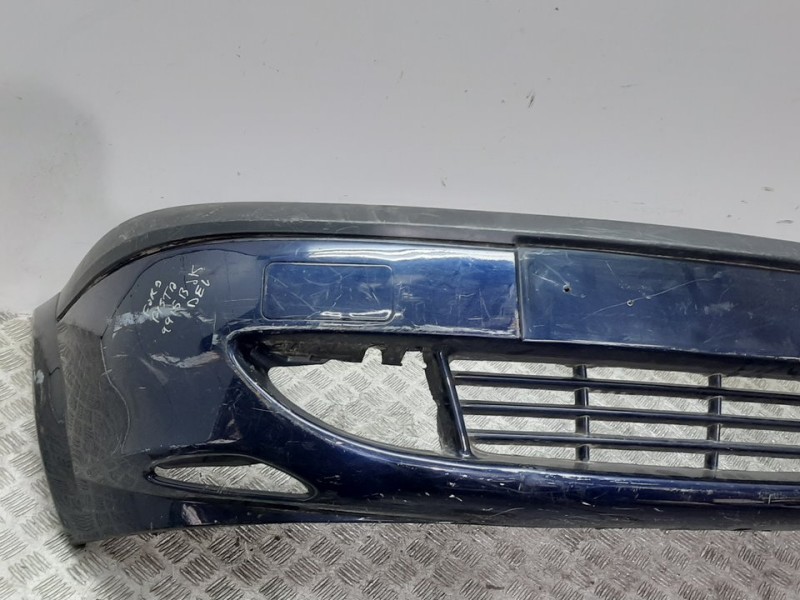 Recambio de paragolpes delantero para ford fiesta berlina (dx) trend referencia OEM IAM  AZUL 