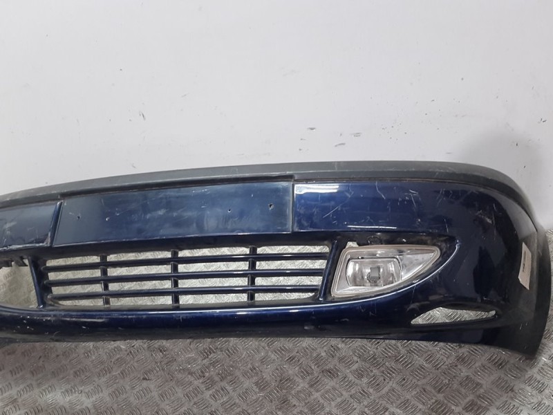 Recambio de paragolpes delantero para ford fiesta berlina (dx) trend referencia OEM IAM  AZUL 