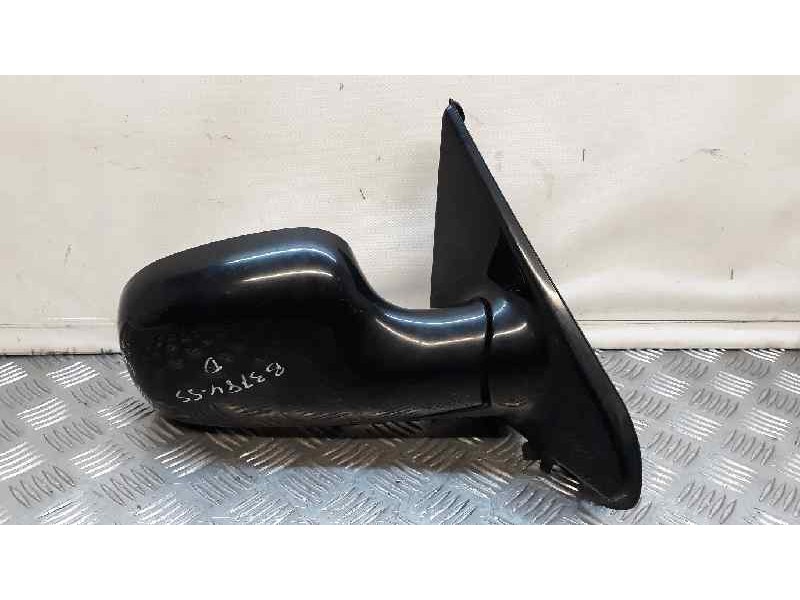 Recambio de retrovisor derecho para chrysler voyager (gs) 2.5 td referencia OEM IAM 04717546  