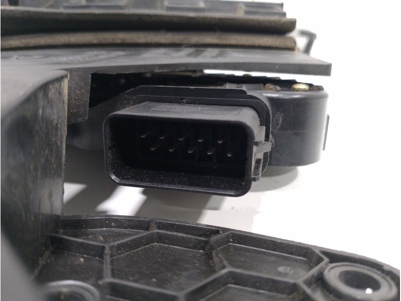 Recambio de cerradura puerta trasera izquierda para volvo s40 berlina t5 awd momentum referencia OEM IAM 30663578 10 PINES 
