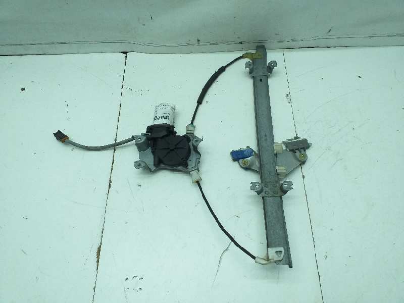 Recambio de elevalunas delantero derecho para nissan almera (n16/e) acenta referencia OEM IAM  ELECTRICO 
