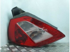 Recambio de piloto trasero izquierdo para renault megane ii berlina 5p confort dynamique referencia OEM IAM 8200073236