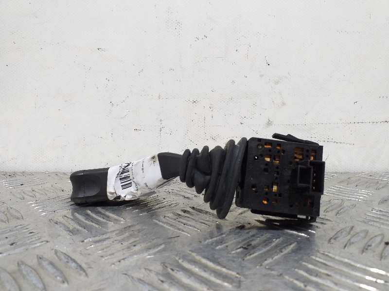 Recambio de mando limpia para opel combo (corsa c) cargo referencia OEM IAM   