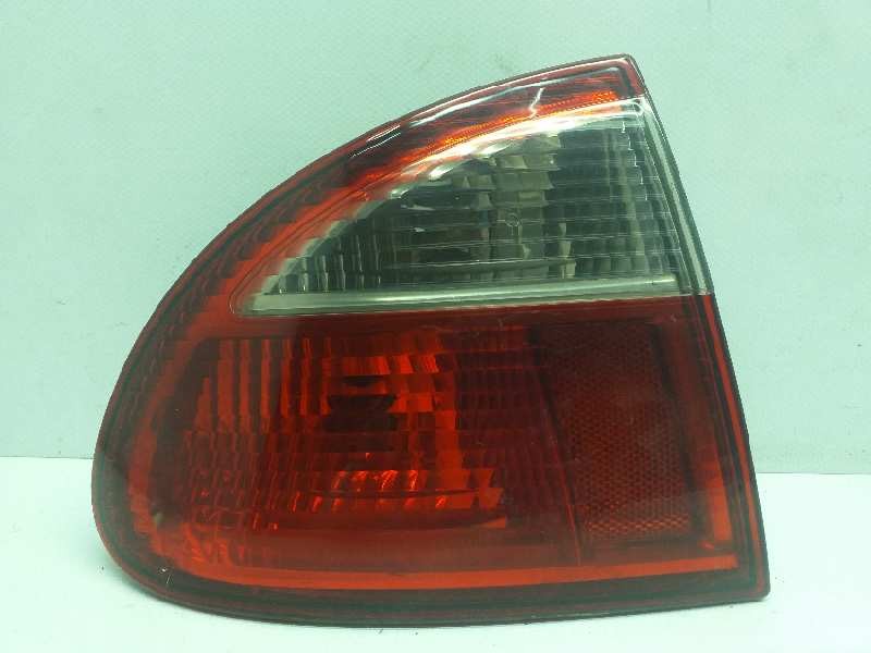Recambio de piloto trasero izquierdo para seat leon (1m1) sport referencia OEM IAM 1M6945111   Recambio de piloto trasero izquierdo para seat leon (1m1) sport referencia OEM IAM 1M6945111